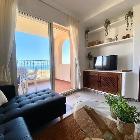 Casa Playa Locos Торевьиа